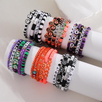 Europäisches und Amerikanisches Halloween Polymer Clay Armband Set - Smiley und Geist Handgemachter Elastischer Schmuck