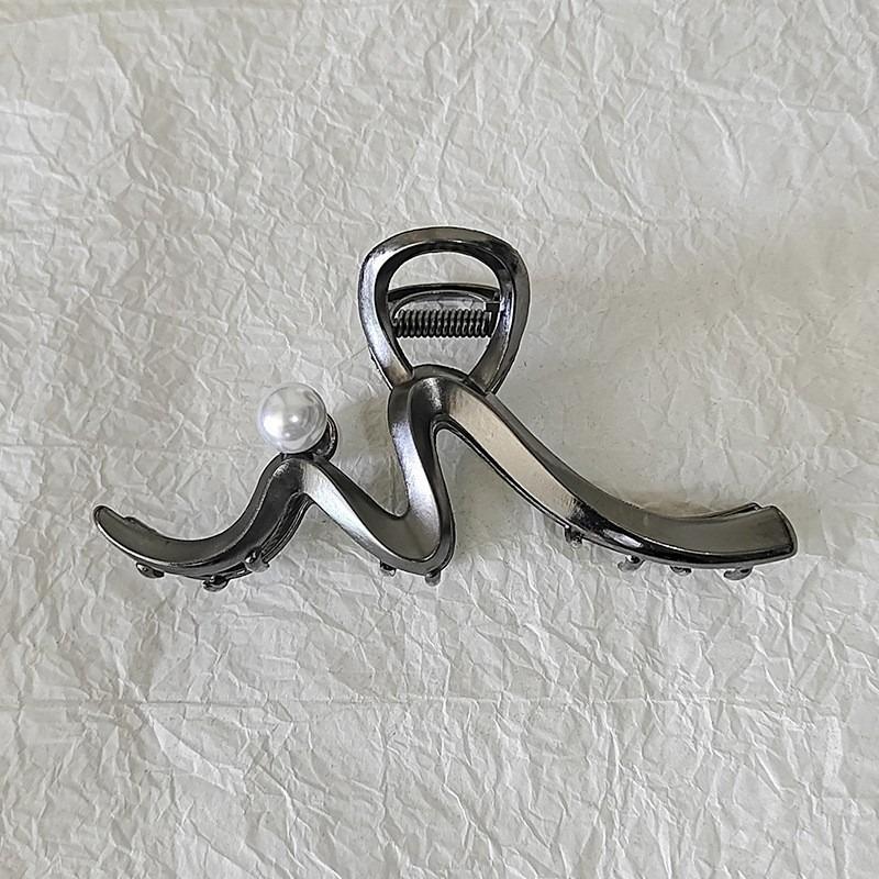 1pc Minimalist Metal Hair Claw Clips Pearl Accents Abstract Wave Design Perfect Effortless Daily Styles Chic Hair Accessories
