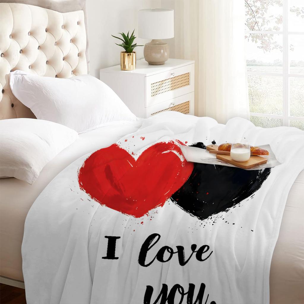 1pc White Blanket Black Red Heart I LOVE YOU Print Comfortable Flannel Blanket for Home Living Room Bedroom Decor Birthday Gift