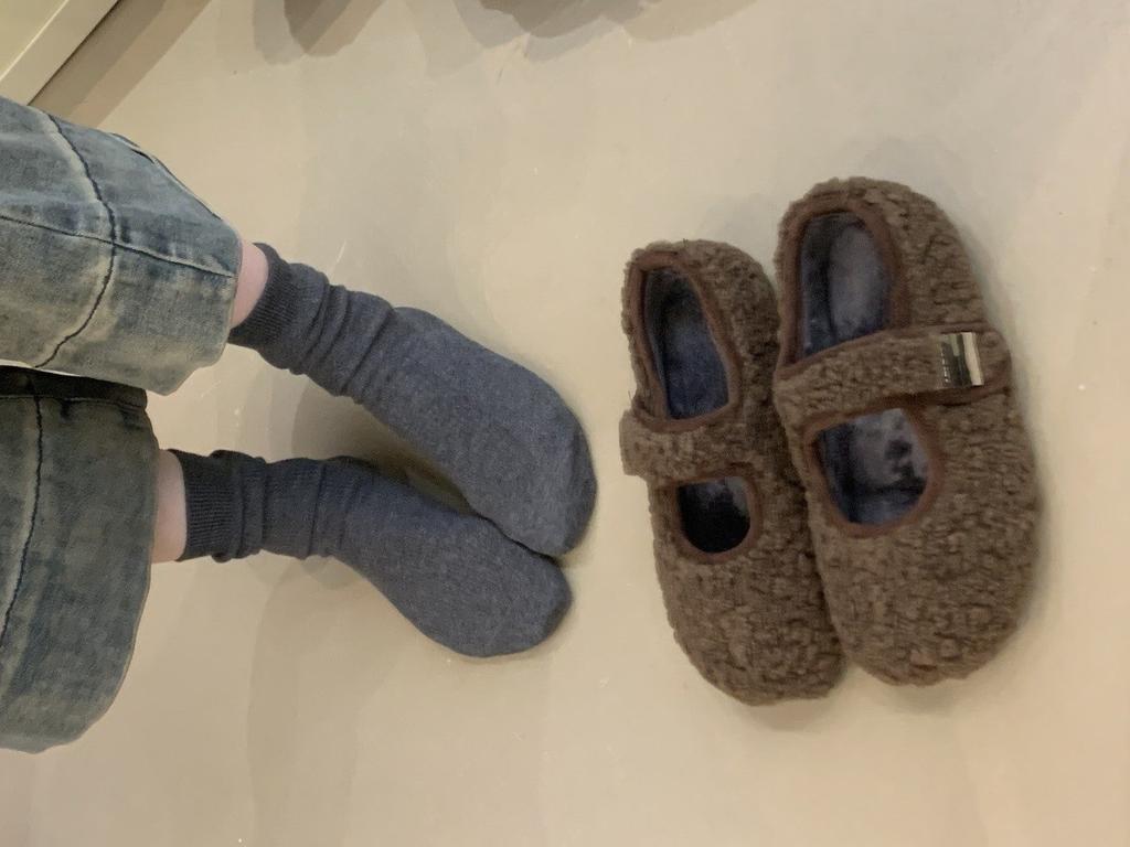 Mao Mao shoes wear Doudou shoes outside, winter small fragrant wind gentle and cute fairy wind velvet Mary Jane shoes