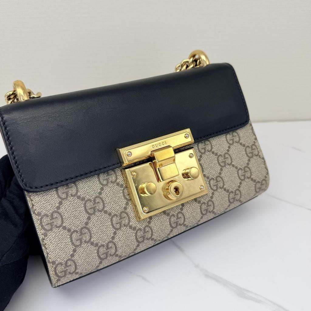 [Pre-Owned] Padlock Moonlight Treasure Box Series Metal Lock Logo Canvas And Leather Crossbody Bag Small - Excellent #OM15DE