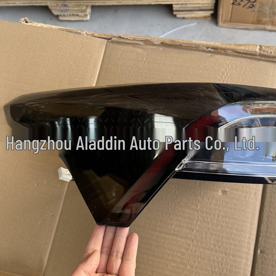 Rear Tail Light Assembly for Chery Jetour S07 (605001447AA/605001448AA) Left Rear Tail Light Assembly