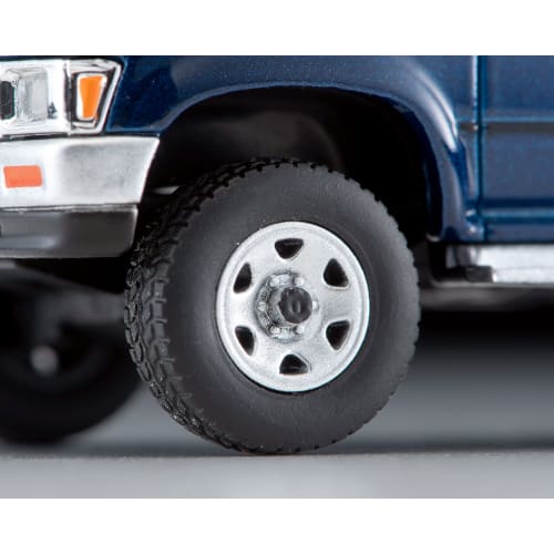 TOMYTEC Tomica Limited Vintage Neo 1/64 Scale LV-N255a Toyota Hilux 4WD Pickup Double Cab SSR Navy 1995 Model (Finished Product)