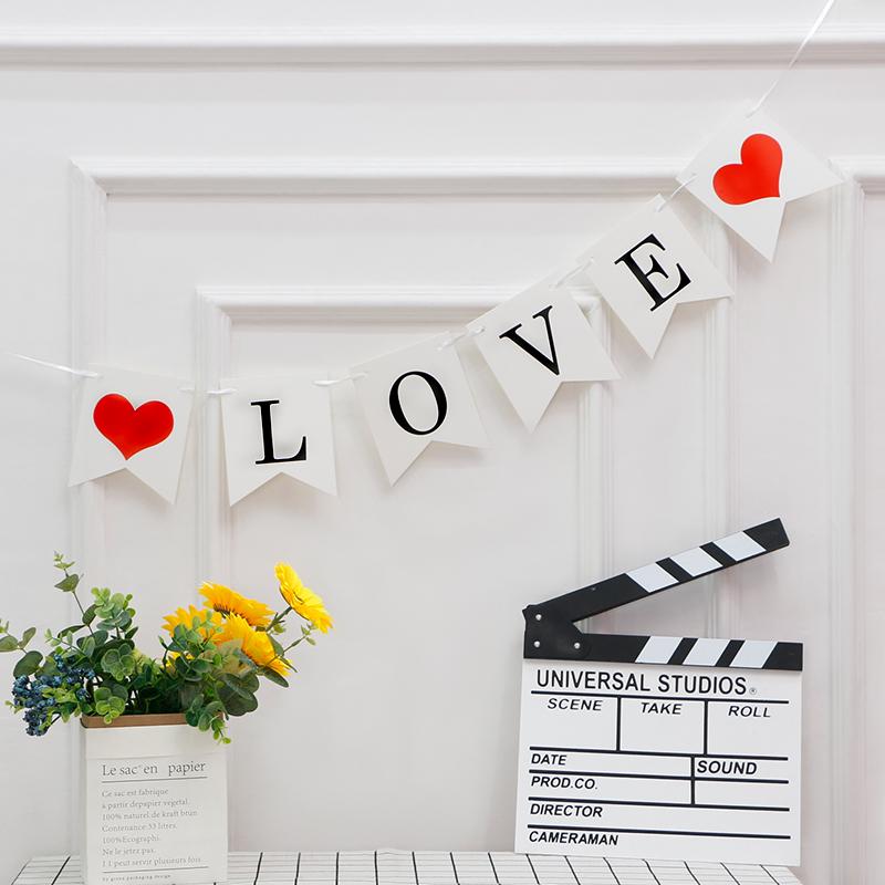 Valentine's Day Bilingual Fishtail Banner: Birthday, Proposal, Confession, Decorative Hanging Flag