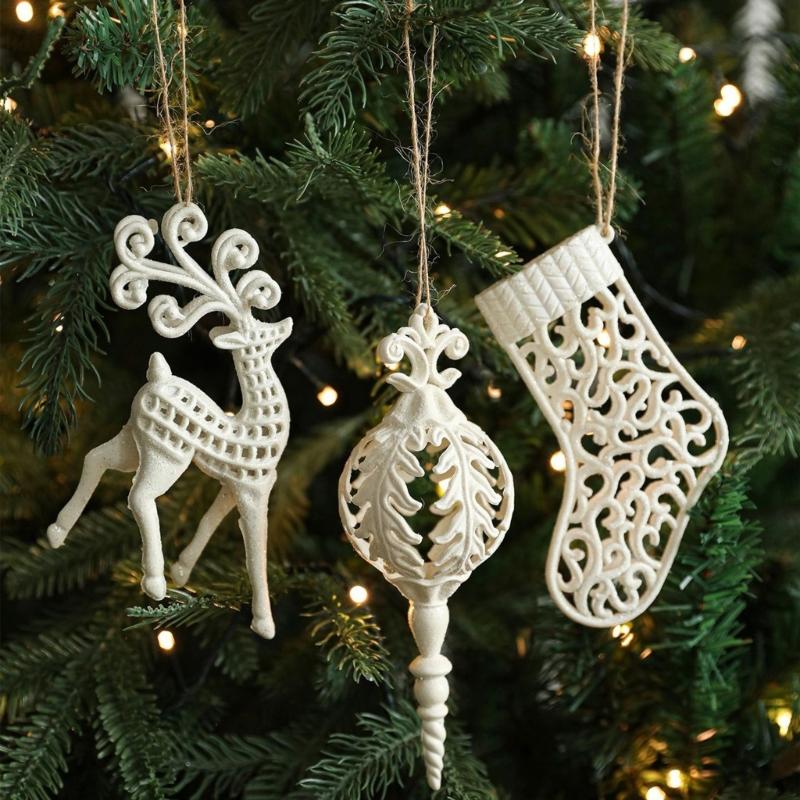 Weiße Kunststoff-Weihnachtsbaumdekorationen Bruchsichere Weihnachtskugeln Hängedekoration für Feiertagsbaumschmuck