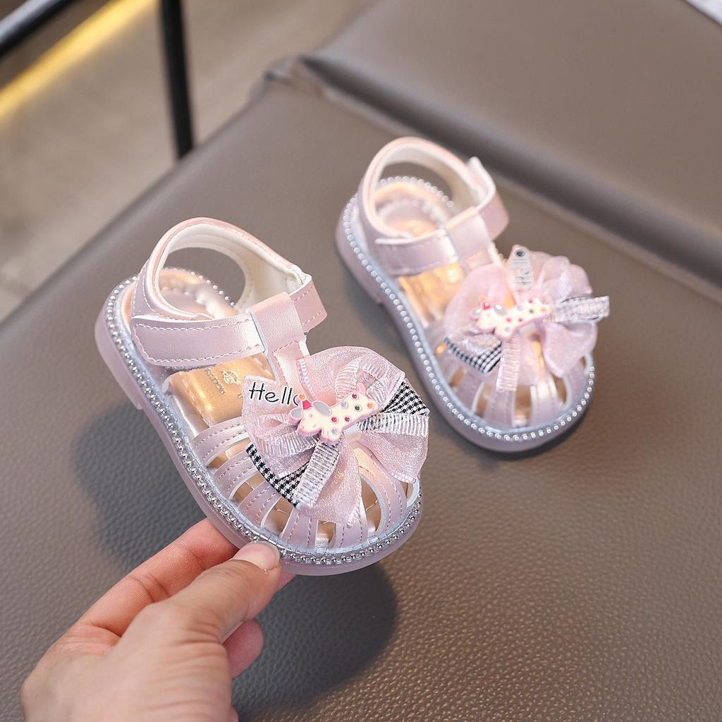 Girls' Closed-Toe Summer Sandals - Non-Slip Soft Sole Princess Shoes
