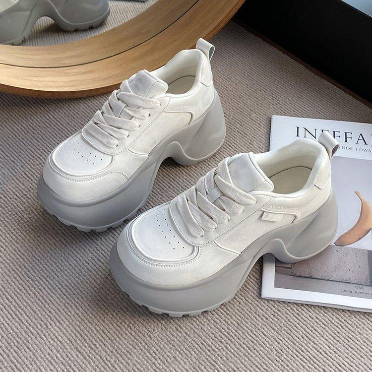

Height-increasing casual sports shoes platform sports shoes women s 2025 new small women s shoes with wide-leg pants trend 34 білий
