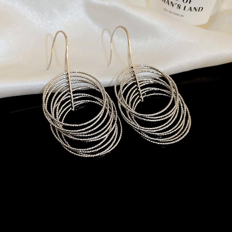 Exaggerated multi-layer circle geometric earrings, fashionable high-end temperament, ear hooks, cold wind earrings