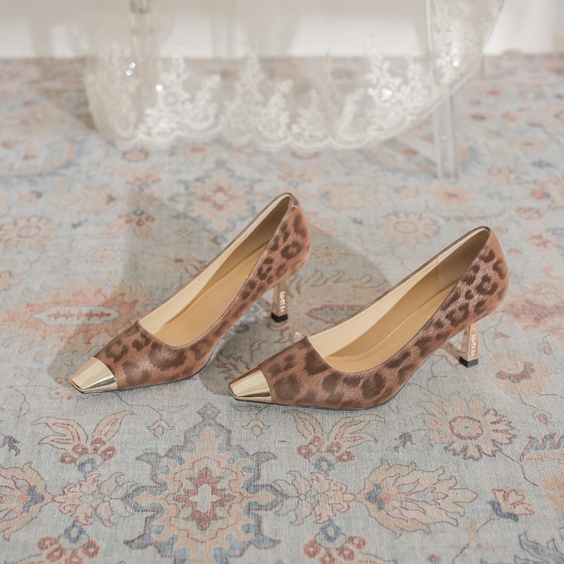 French Single Shoes Women's Fine Heels Spring and Autumn 2025 New Versatile Metal Head Leopard Print Retro Temperament Light Mouth High Heels