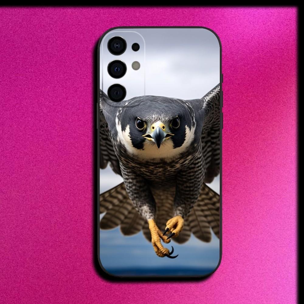 Eagle Hawk Falcon Phone Case For Samsung S25,S24,S21,S22,S23,S30,Ultra,S20,Plus,Fe,Lite,Note,10,9,5G Black Cover