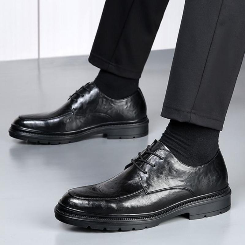 Fashion Bright Upper Man Casual Shoe Round Toe Low-Top Brogue Cowhide 2025 Trend Social Adults Summer Sale Elegant Leather Shoes for Men