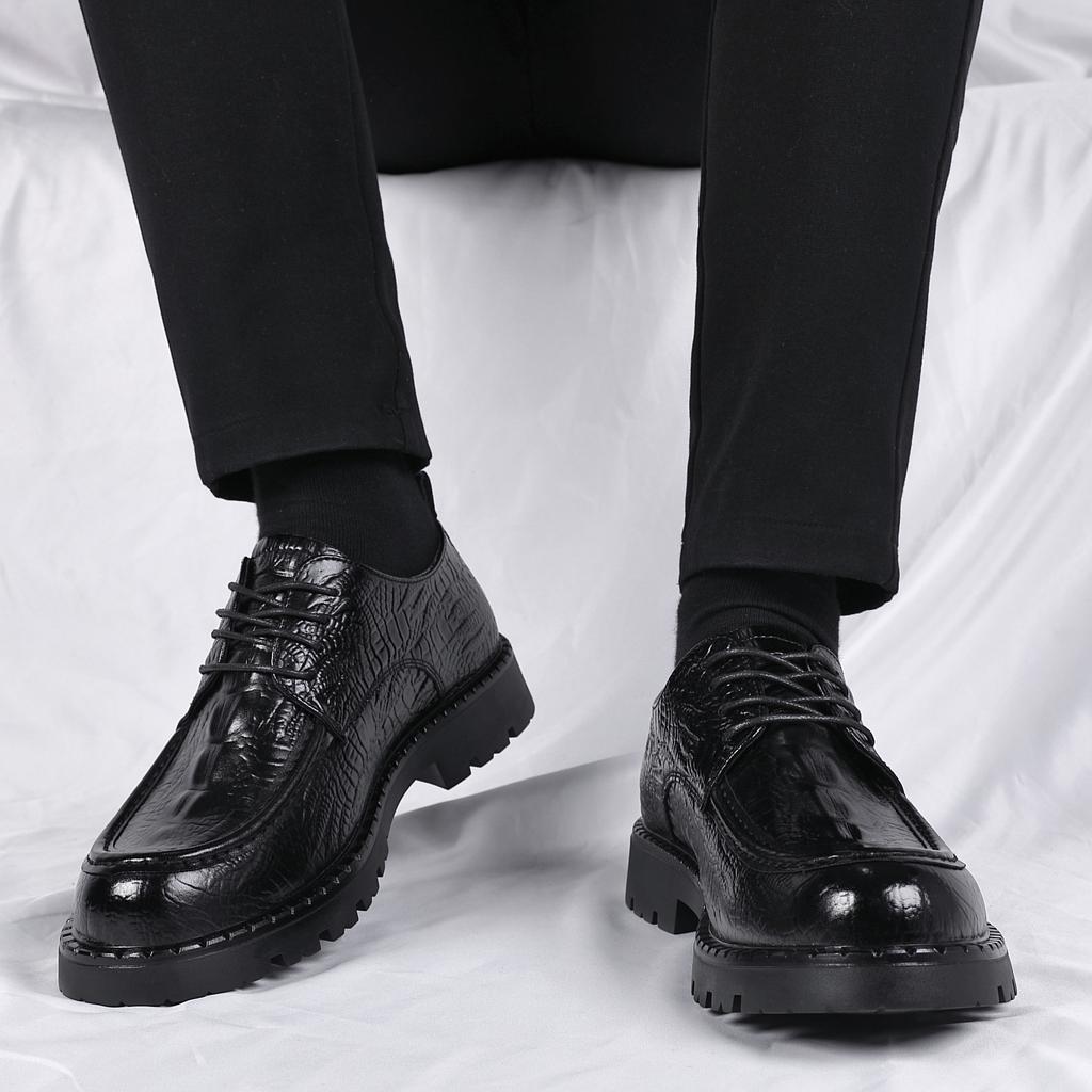 Black Leather Shoes Men's Business Dress Autumn and Winter Young People British Casual Soft Sole Heightening Wedding Shoes Men's