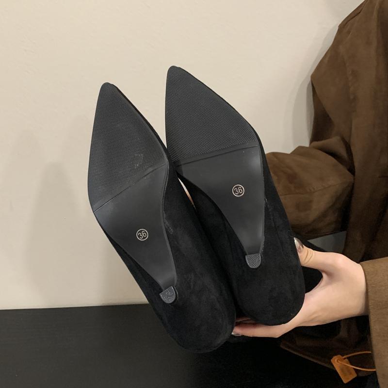 Eilyken Cizme de iarnă pentru femei, cu vârf ascuțit, până la genunchi, pantofi la modă cu toc jos subțire, botine pliate de designer