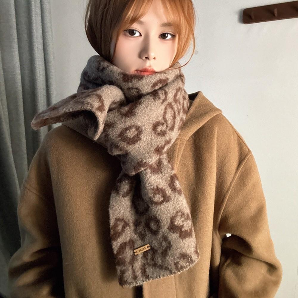 Lightweight Leopard Print Scarf Cashmere Blend Winter Shawl Trendy Imitation Wool Scarf  Unisex