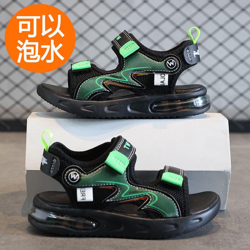 Boys' sports sandals 2025 summer new children's soft-soled open-toed beach shoes medium and older children's fashion casual shoes