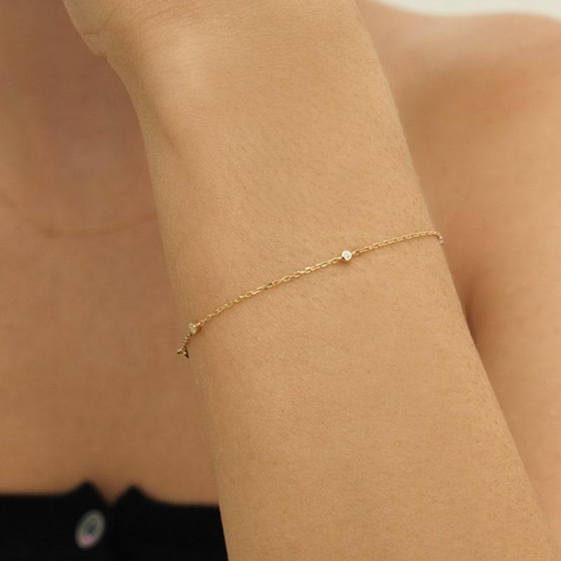 

LUNNE 14k Diamond Mini Bezel Point Bracelet (14k Gold) #LCB02 white gold