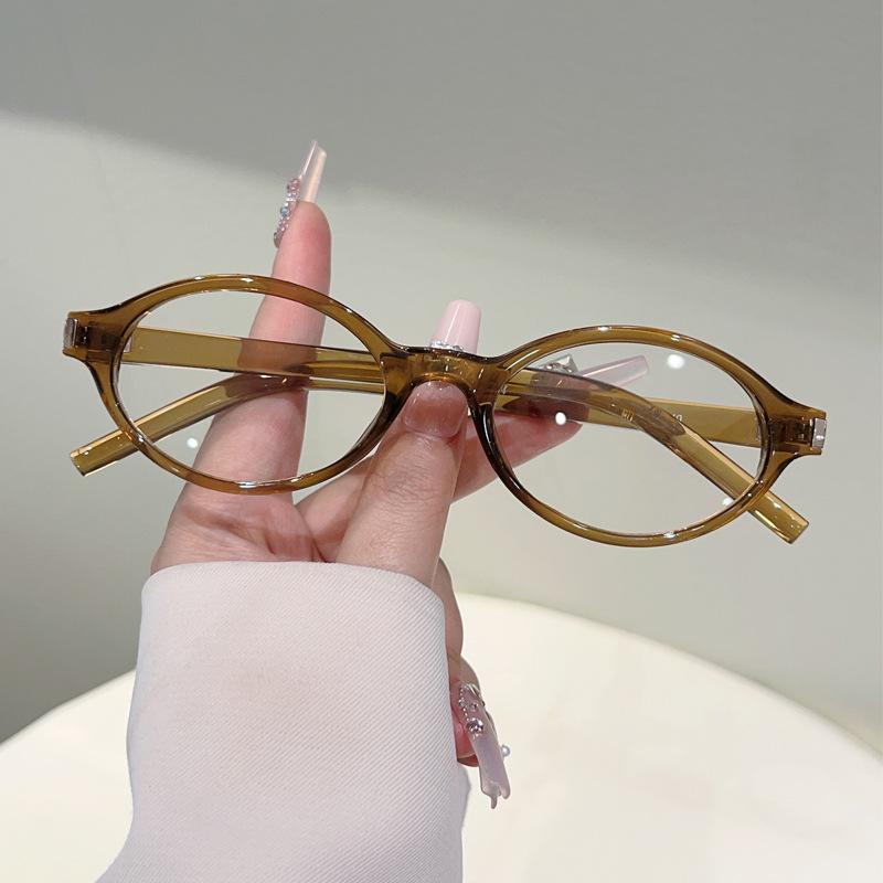 Classic Oval Vintage Sunglasses Women For Men Luxury Brand Designer Punk Shades Sexy Ladies Rivet Popular Sun Glasses Uv400