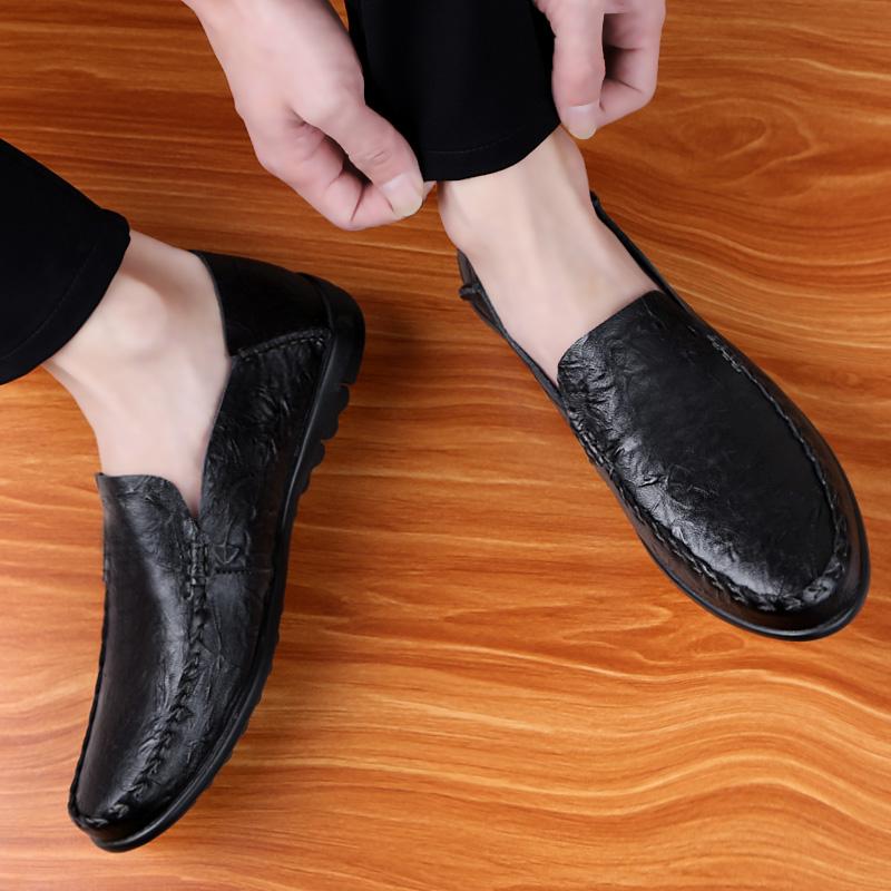 Men's Soft Moccasins Driving Shoes Casual Loafers Retro Handmade Slip on Black Wide Shoes for Father Large Size