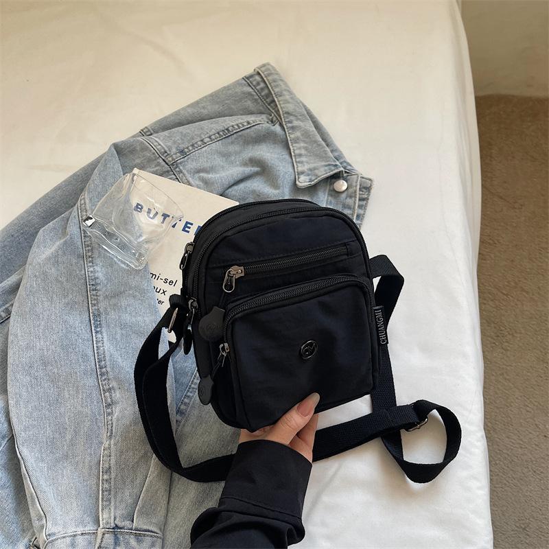 Women's Bag Lightweight Nylon Shoulder Crossbody Bag Mobile Phone Bag