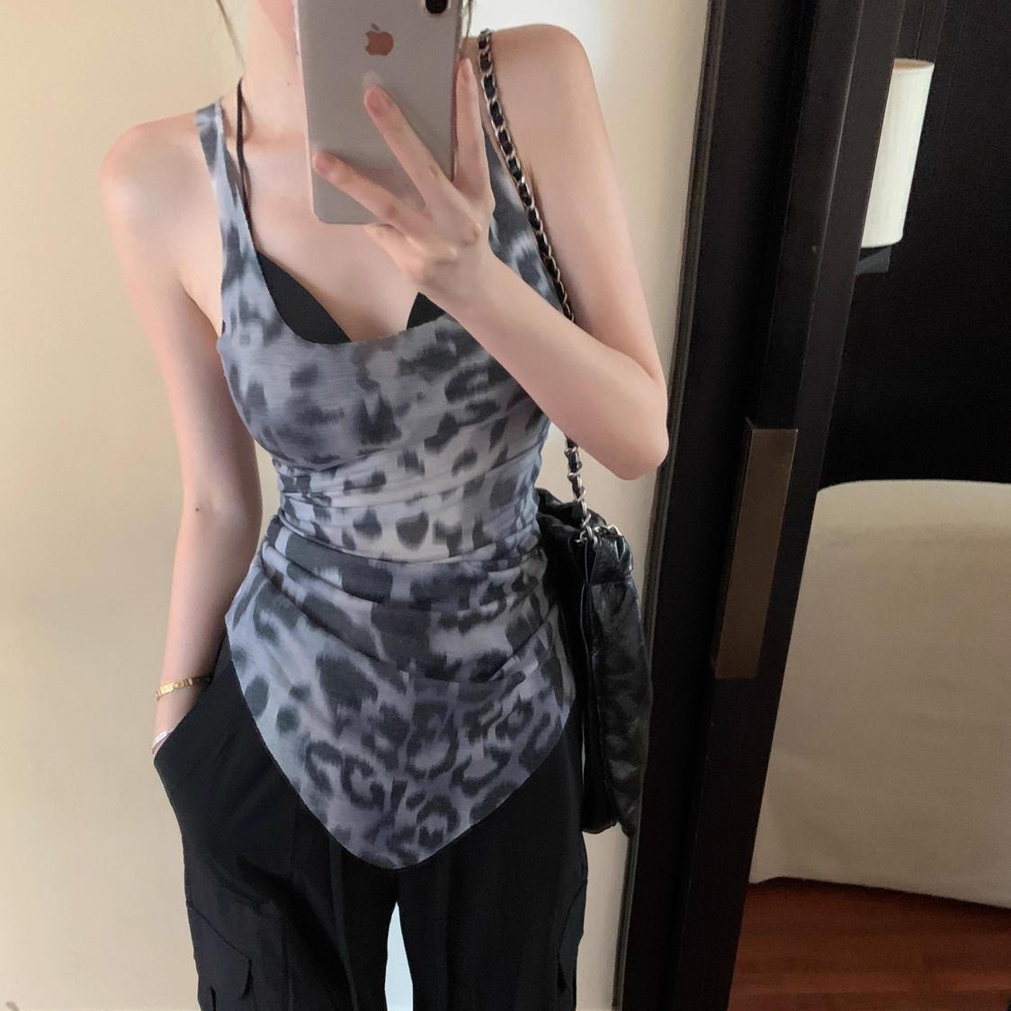 

Ретро майка с леопардовым принтом: Топ без рукавов облегающего кроя для жаркого лета One Size цветной печати леопарда