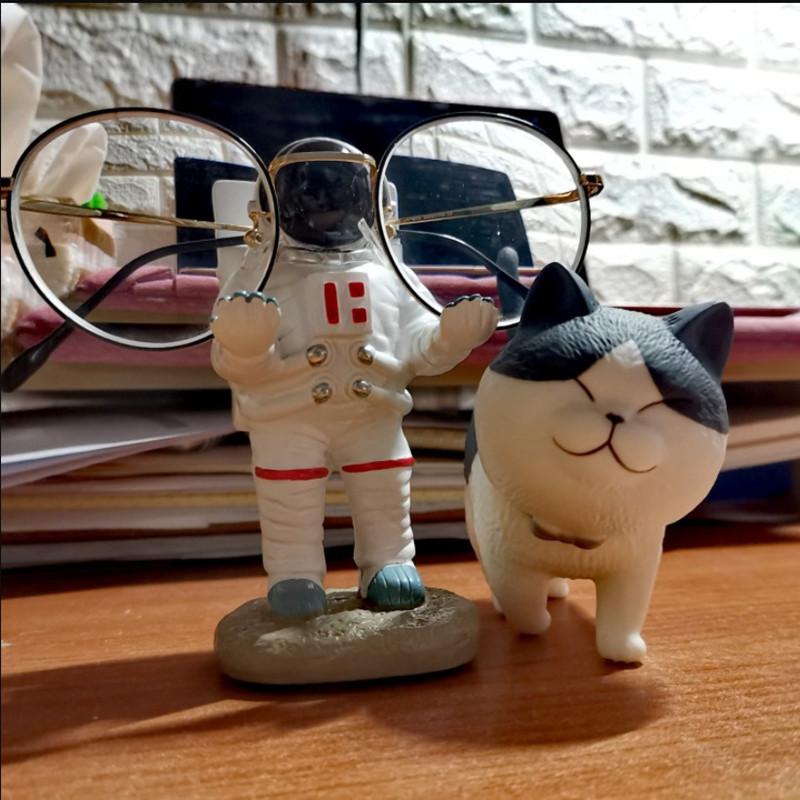Ständer Astronaut Mehrzweck Halterung Handy / Brille / IPAD / Stift Astronautenfigur Brillenständer Heim Schreibtisch Dekoration