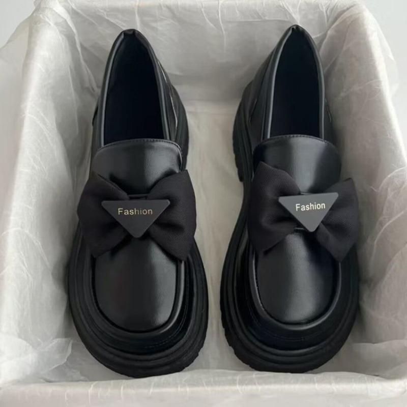 New Spring Retro Small Leather Shoes Platform Women's Thick Heel Single Shoes Soft Sole Large Size Women's Shoes