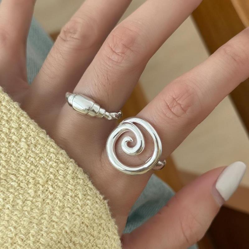 Silver Plated Spiral Rings for Women Copper Metal Croissant Open Index Finger Ring Fashion Jewelry Party Gifts