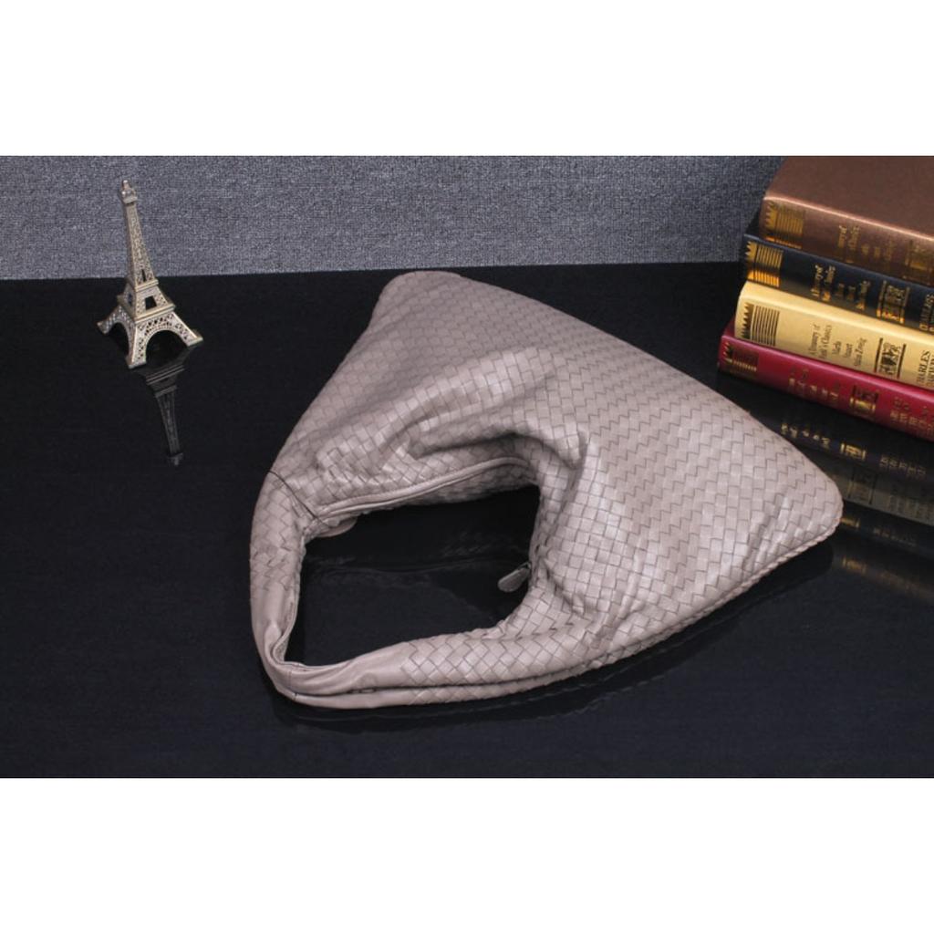 New Women's Bags, Cross-border Fashion Casual Women's Shoulder Bags, Large-capacity Casual Sheepskin Women's Bags, Hand-woven Bags