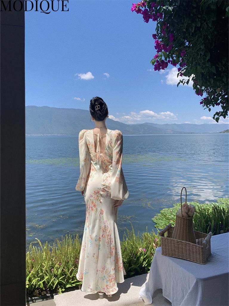 MODIQUE Spring Summer Women Elegant Floral Print Beach Backless Hip Wrap Fishtail Long Dresses Holiday Lady Fairycore Sexy V-Neck Puff Sleeve Dresses