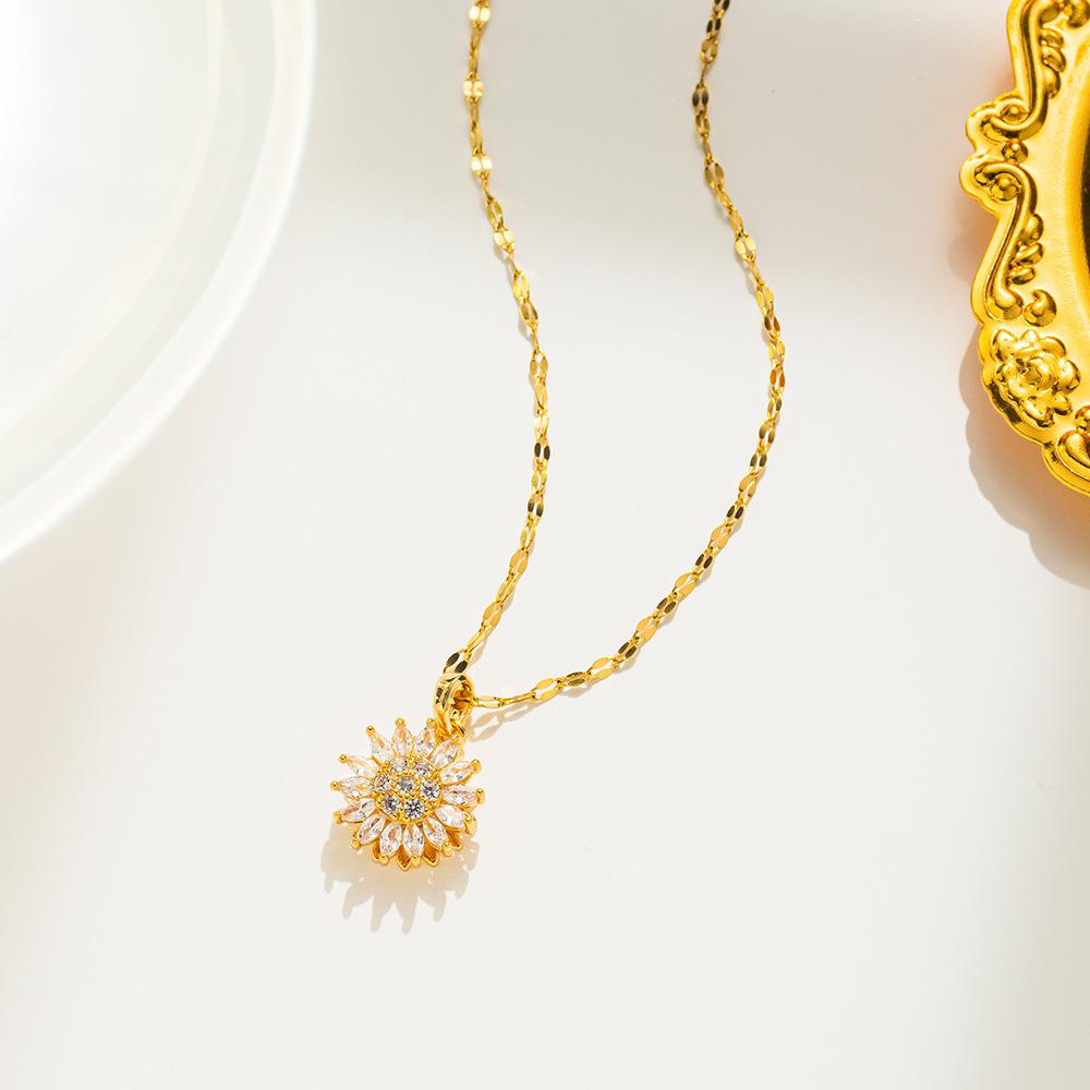 Rotatable Sunflower & Daisy Necklace - Full Diamond Clavicle Chain for Women, Best Seller in Titanium Steel Jewelry