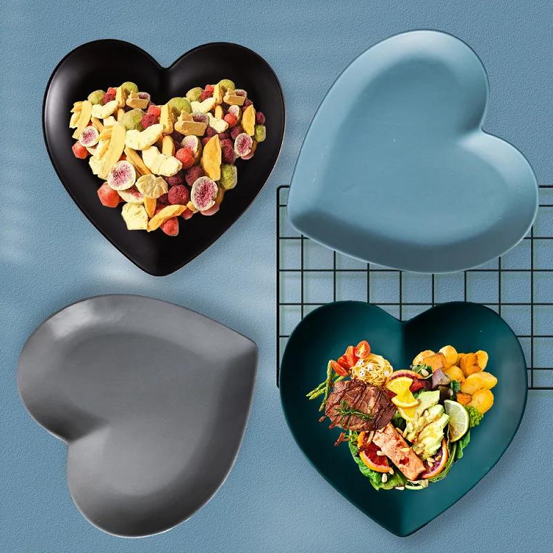 Creative Heart Ceramic Dinner Cooking Dishes Home Barbecue Salad Plate Oven Dessert Cake Plate Hotel Restaurant Tableware Modern