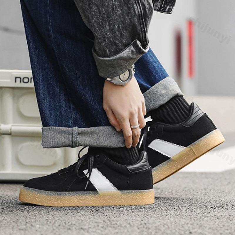 2026 Autumn New Niche Retro Design Men's Low Top Casual Shoes Fashi Trend Versatile Comfortable N Slip Lace Up Flat Sneakers
