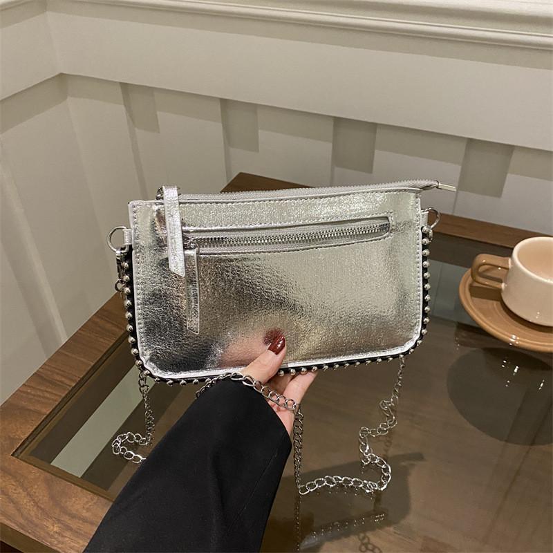 Trendy Small Square Bag With Decorative Stitching For Casual Outings And Shopping