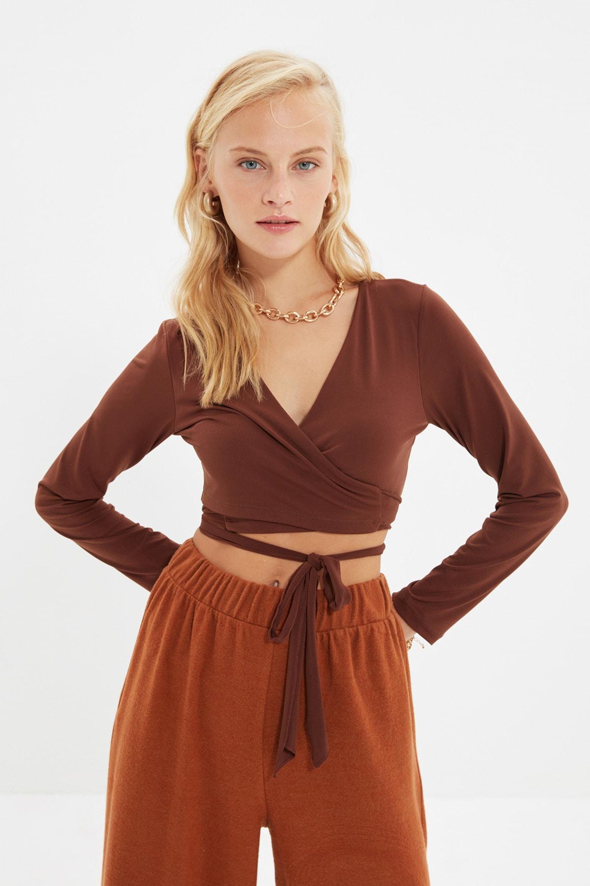 

Коричневая кружевная трикотажная блузка TWOAW21BZ0875..