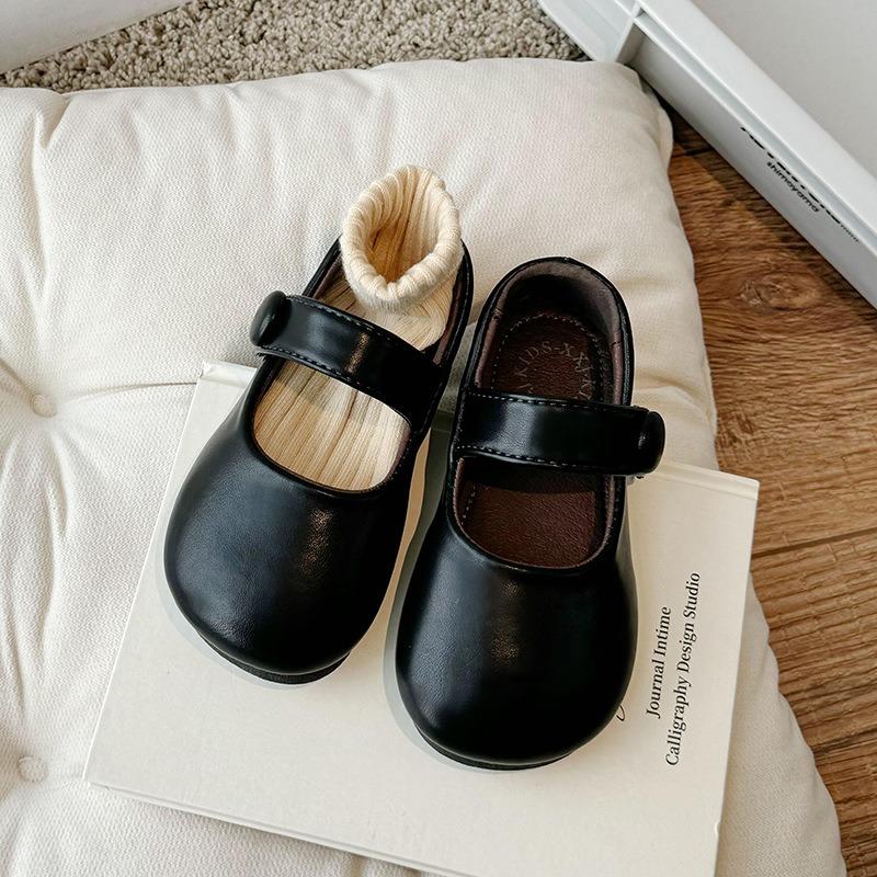 Girls Korean Style Retro Vintage Princess Leather Shoes Velcro Soft Sole Flat Shoes