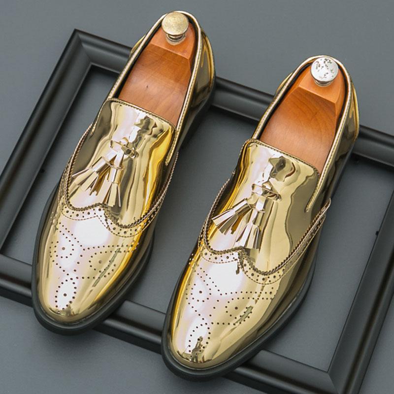 Trend Luxury New Designer Charm Tassels Gold Patent Leather Loafer Shoes For Men Casual Formal Dress Footwear Zapatos Hombre