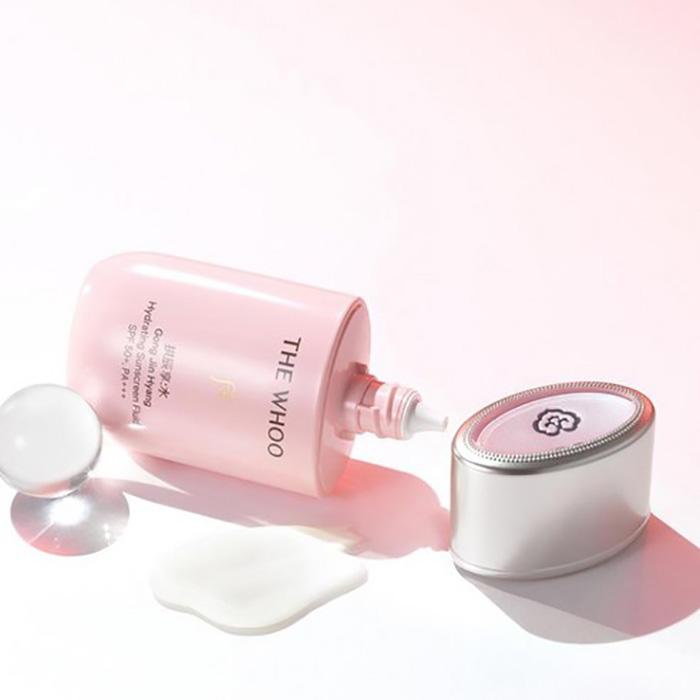 The History of Whoo Gongjinhyang: Soo Hydrating Sunscreen SPF50+ PA+++ – Moisturising UV Protection, Lightweight Water Texture, Korean