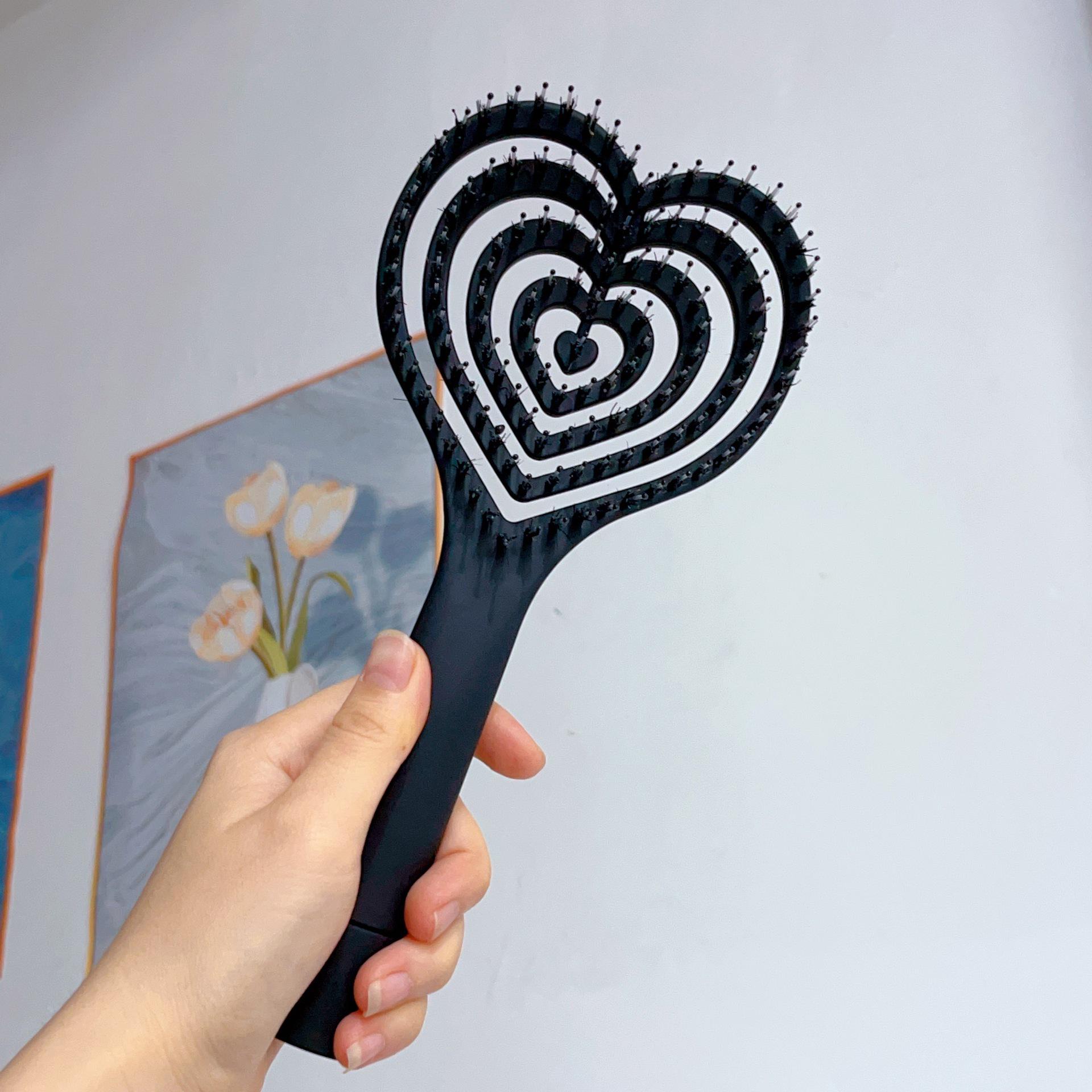 

Любовь Пустотелая Парикмахерская Расческа: Пушистая массажная расческа-ребро для девочек 23*10*3cm (Free Sample Available)