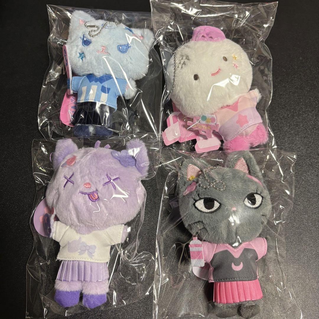 

[Б/У] aespa Seagri 2025 Плюшевые игрушки без торговых карточек Набор из 4 штук