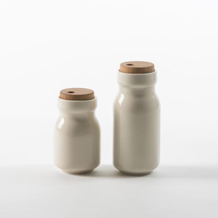 Condiment Container Tackaon Ceramic Seasoning Bottle with Sealed Label Sticker Included