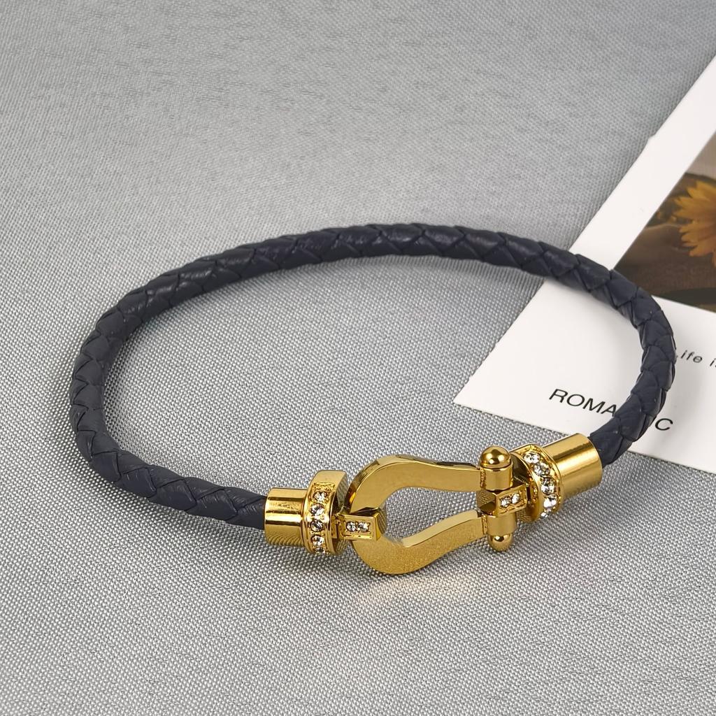 2026 Red Rope U-shaped Fred Micro-inlaid Half-brick Leather Rope Horse Buckle Hoof Non-fading Bracelet