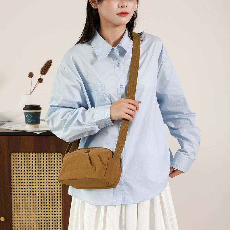 Cute Korean Style Nylon Shoulder Bag Mobile Phone Storage Purse Small Bag Handbags Wallet Bags Mini Crossbody Bag Girls