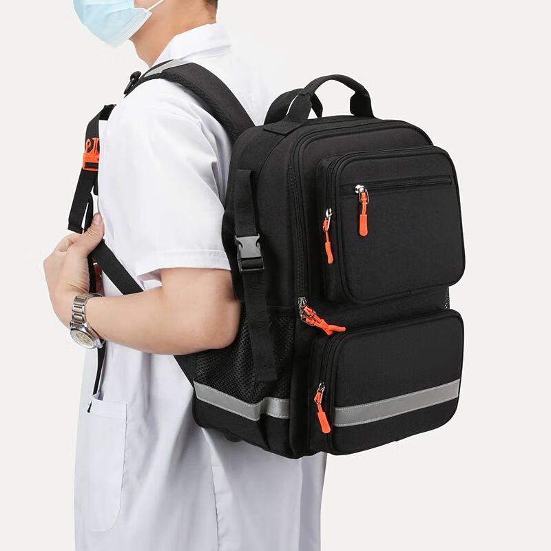 Qiu Qiao Portable Waterproof First Aid Backpack