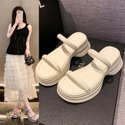 Slippers Women's Summer 2025 New Black Lightweight Thick-soled Thick Heel with Fashionable Outer Wear Heightening Sandals Women