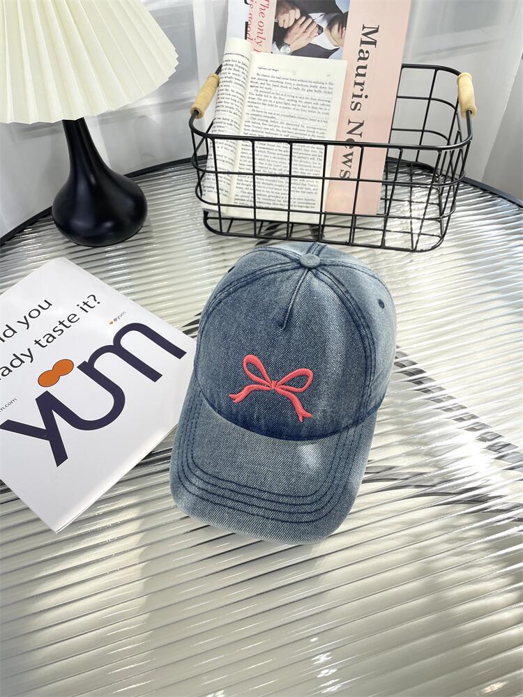 

ins, жіноча кепка з вишивкою, весна 2024, новий ковбойський капелюх, що показує обличчя, маленька бейсболка для чоловіків Adjustable (55-59cm) середній синього кольору