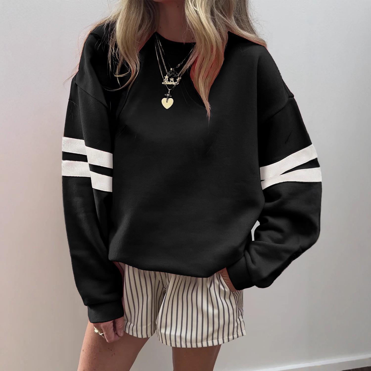 

Women s Loose Fit Long Sleeve Stripe Sleeve Sweatshirt with Heart Detail in Multiple Colors XXL чорний