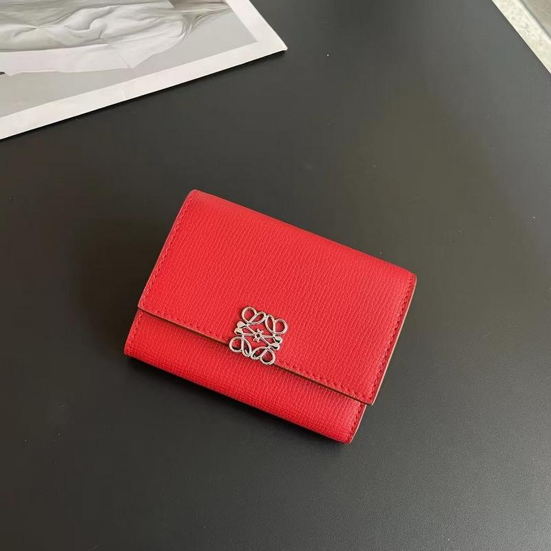 

Новый женский кошелек из натуральной кожи с рисунком пальмы, кожаный короткий дизайн, модный трехслойный ажурный кошелек с цветочным узором и перламутровым покрытием 12x9x3CM красный
