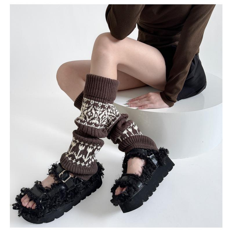 

Sock Covers Paired with Shark Pants and Stack Socks 1 pair кавовий
