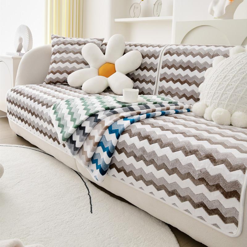 Autumn And Winter Plush Color Wave Sofa Cover Thickened Warm Non -Slip Living Room Sofa Back Towel Furniture Protection Cushion
