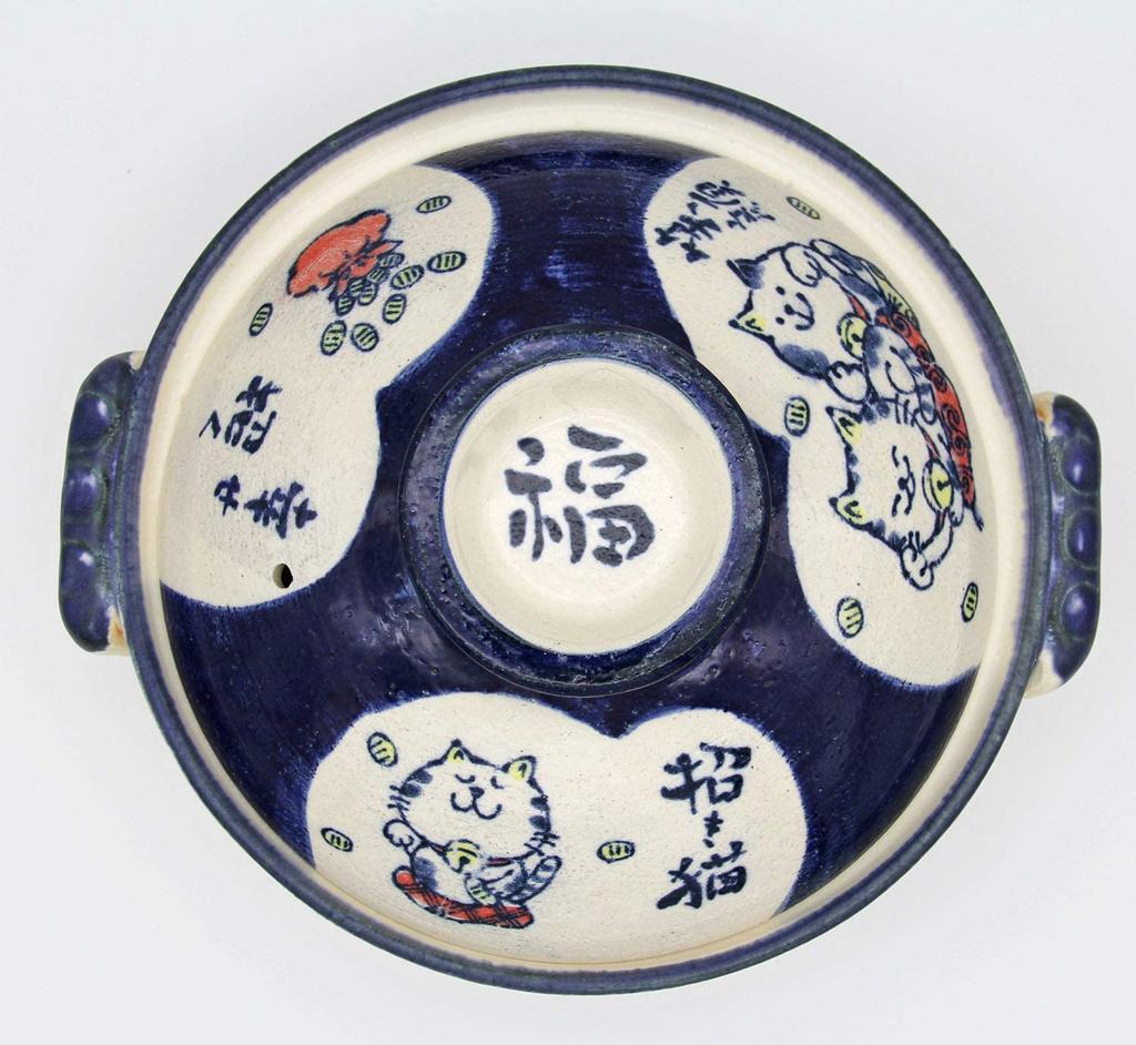 This and Traditional Yokkaichi Craftsmanship Banko Ware Earthenware Pot Serves Has a Diameter of and a Capacity of It Features a Cute Beckoning Cat